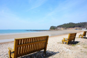 Taean Sea Pension